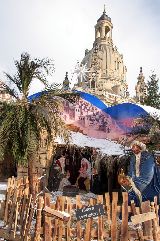 12. Dresden - Kerstmarkt Frauenkirche